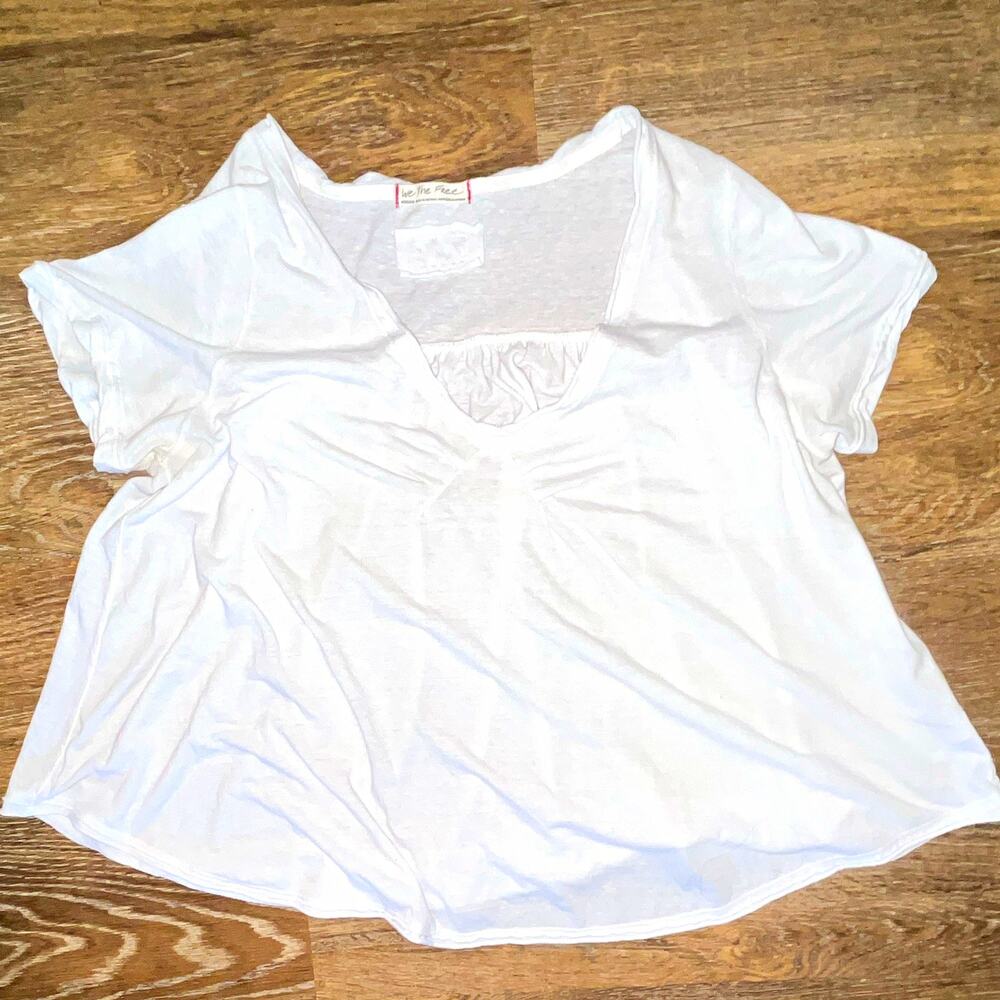 We The Free Womens White Knit Top V-Neck Ruffle Short Sleeve Pullover M